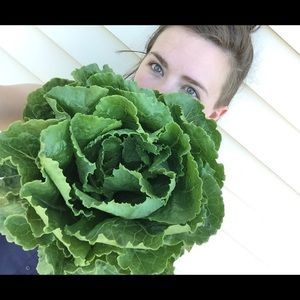 Meet your Posher, Chloe